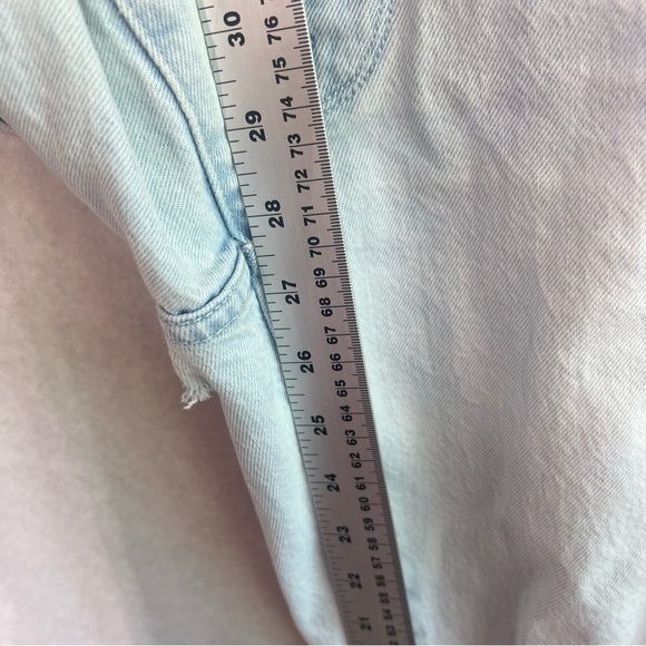 Good American light wash jeans raw hem straight size 27 - Picture 4 of 5